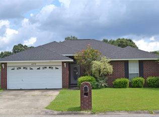 4772 Winterdale Dr, Pace, FL 32571