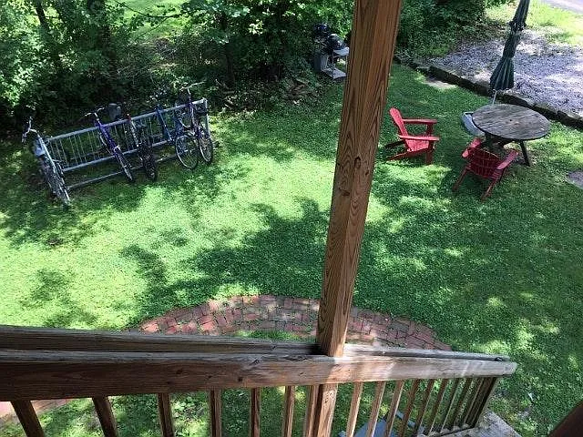 421 S Woodlawn Ave #28 — Photo 7