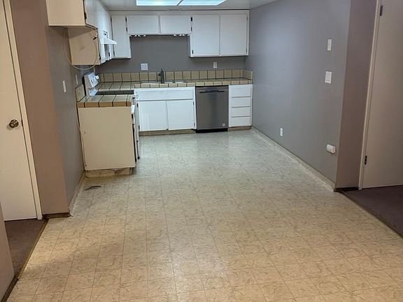 4th image of 15185 Pratola Ct #A