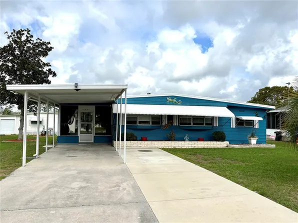 7481 First Circle Dr, Brooksville, FL 34613