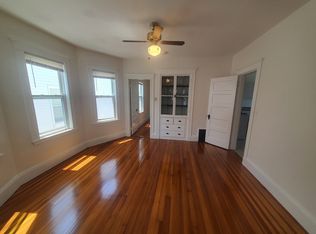 26 Buttonwood St #3, Boston, MA 02125