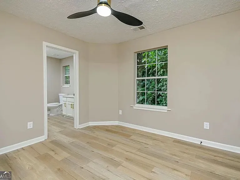 3840 Brown Dr — Photo 18