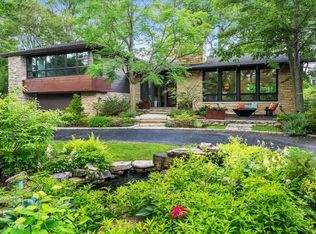 1206 Fairfield Rd, Glencoe, IL 60022