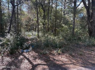 505 London St SE, Southport, NC 28461