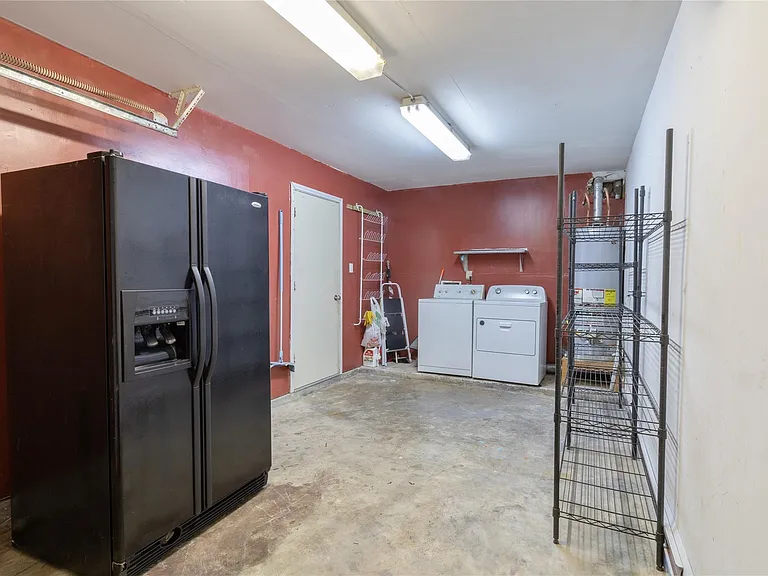 22902 Cabanna Rd — Photo 20