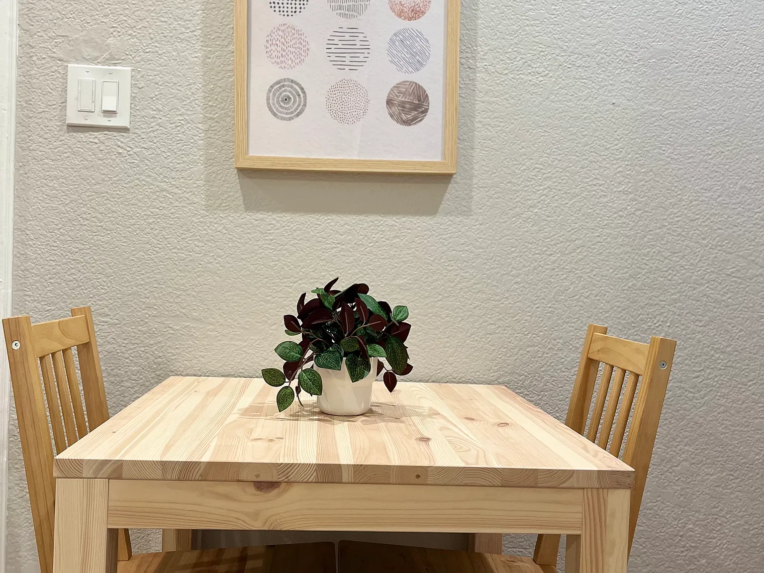 Studio, 300 sqft, $3,000 — Photo 2