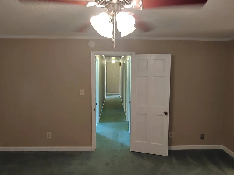 107 Pinewood Dr — Photo 11