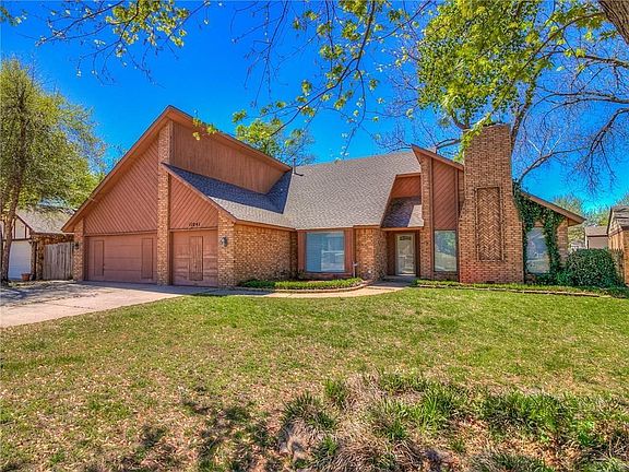 2nd image of 11041 W Country Dr