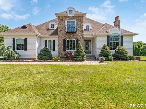 269 West Pines Drive, Southington, CT 06489