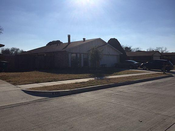 3rd image of 4028 Blue Flag Ln