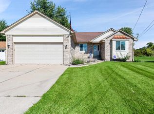 9572 Dixie Hwy, Fair Haven, MI