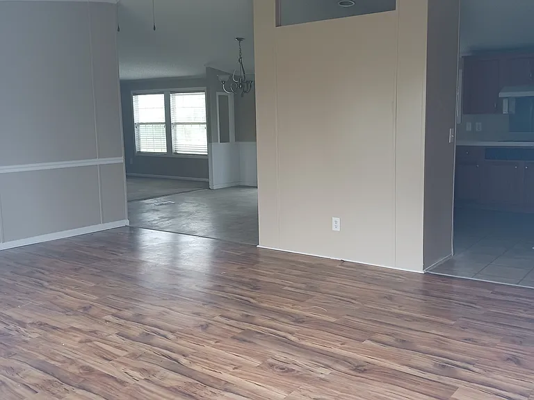 875 Darwin Joseph Rd — Photo 2