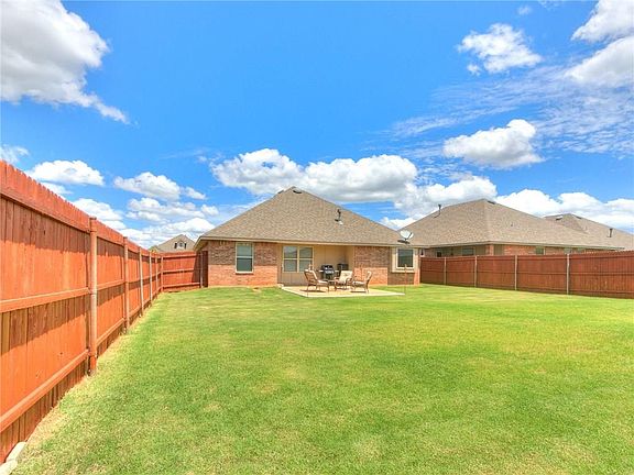 5th image of 3308 NW 161st St