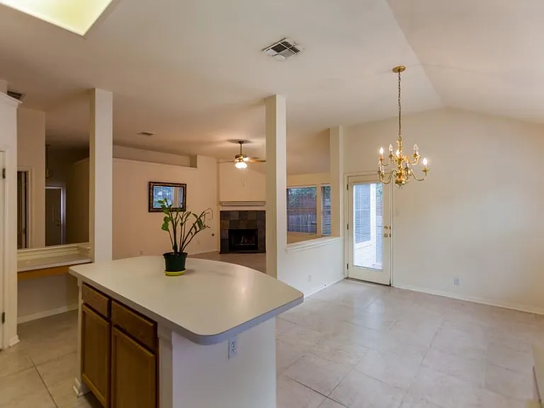 9003 Sommerland Way — Photo 3