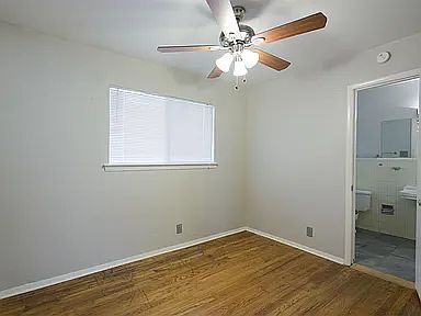 3rd image of 804 N Locust St #B2