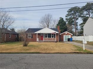 279 Fair Meadows Rd, Virginia Beach, VA 23462