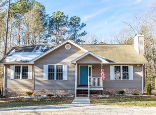 283 Crosstie Rd, Appomattox, VA 24522