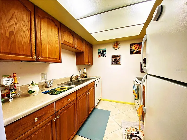 617 N Keene Rd #Q-9 — Photo 3