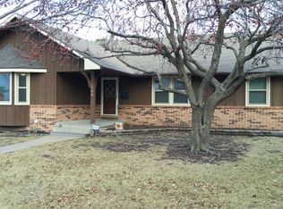 1700 SW Arrowhead Rd, Topeka, KS 66604