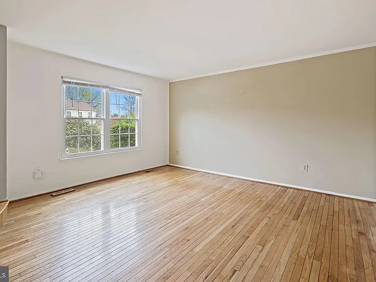 127 Sloop Ct — Photo 3