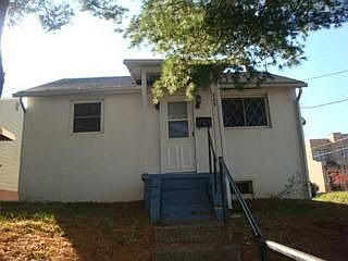 1st image of 1442 Sharon Ave
