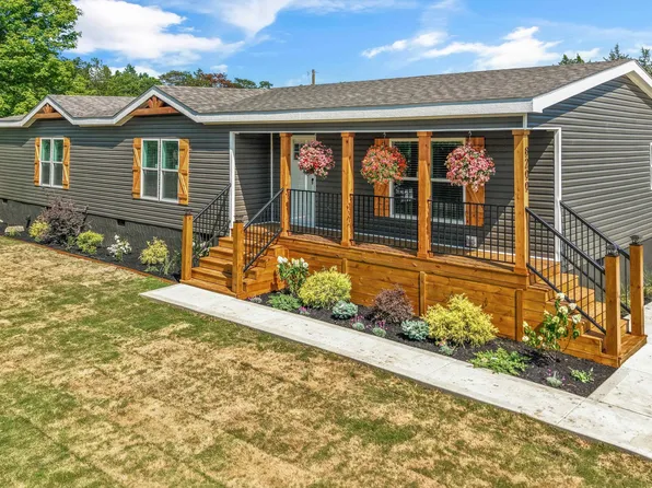 8200 Burnell Ln, Knoxville, TN 37920
