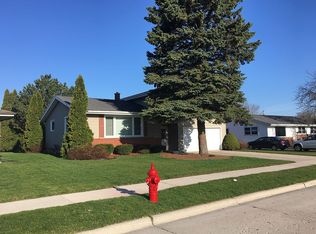 1704 N 27th Pl, Sheboygan, WI 53081