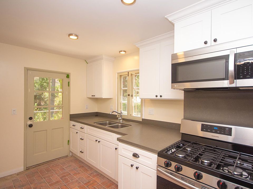 Entry is through the kitchen. All new! Counter tops are lea