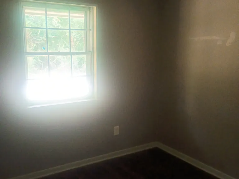 107 Grant 446 — Photo 88