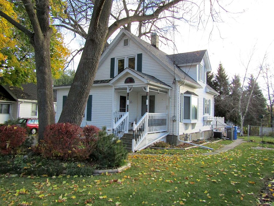 1st image of 109 Riverlawn Ave