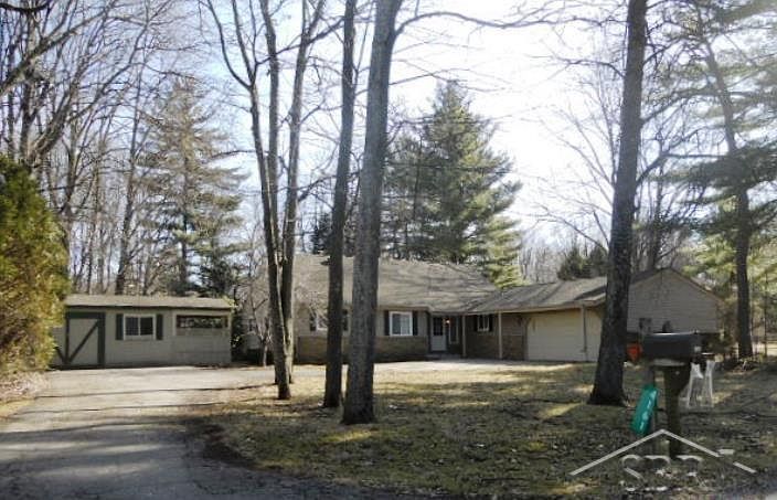 1st image of 4161 Emerald Dr