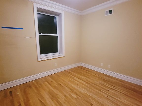 5th image of 377 Baldwin Ave APT 1A