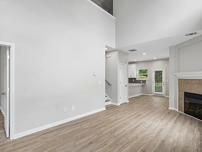 585 McWilliams Rd SE #1701 — Photo 6