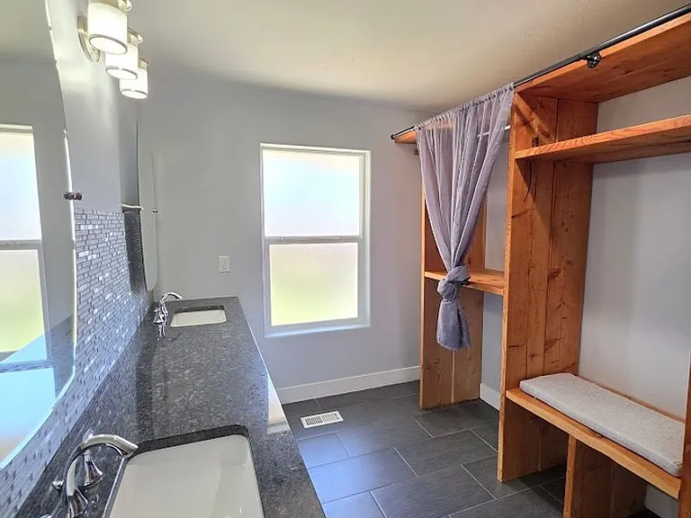 1151 W Wesley Powell Dr — Photo 19