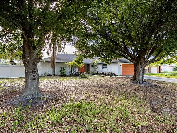 5th image of 1398 Harbor View Dr