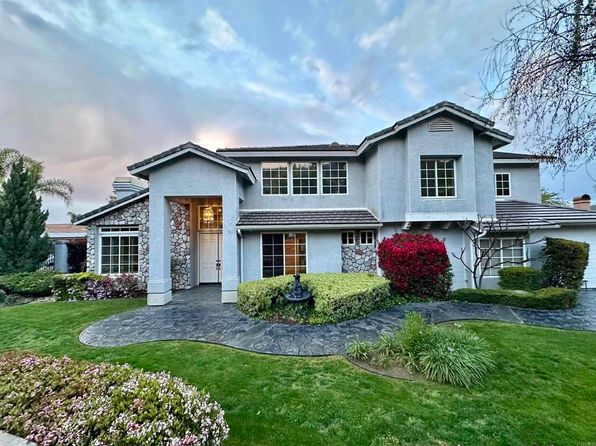 3219 Greystone Dr, Jamul, CA 91935