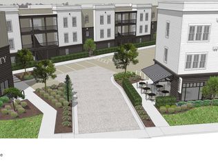 726 S Kerr Ave #7, Wilmington, NC 28403