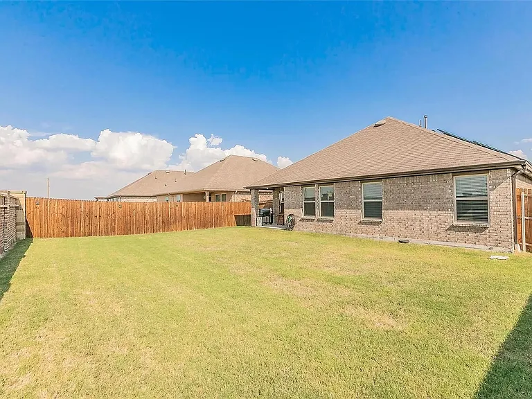 616 Gunsmoke Trl — Photo 22