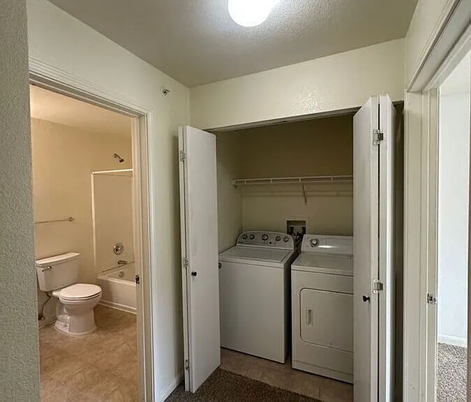 1221 Wren Ct #4-203 — Photo 7