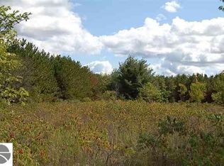 Black Bark Ln #A, Traverse City, MI 49686