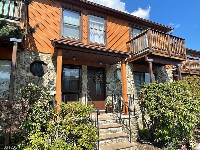 1st image of 2C Brookside Hts