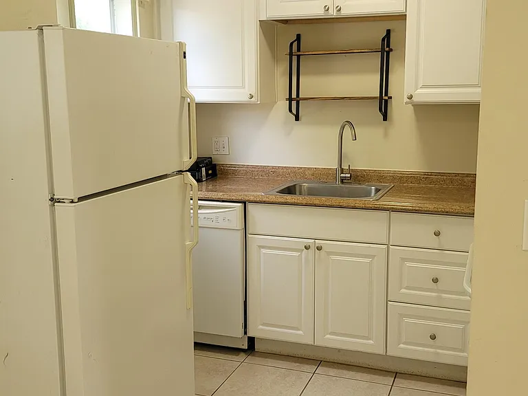 217 Butler St #6 — Photo 14