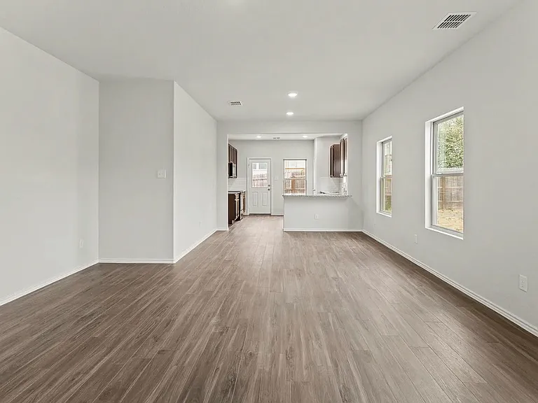254 Bobwhite Way — Photo 3