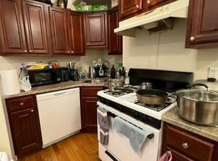 82 Fenway #13, Boston, MA 02115