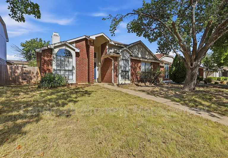 508 Sims Dr — Photo 2