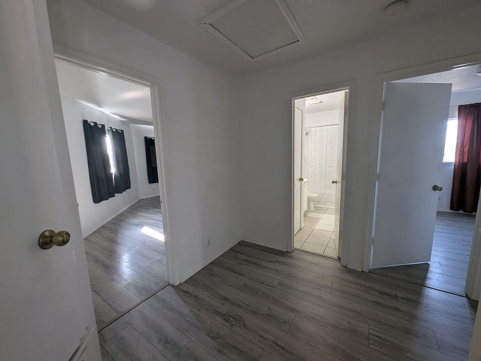 4 bed, 1650 sqft, $1,599 — Photo 2