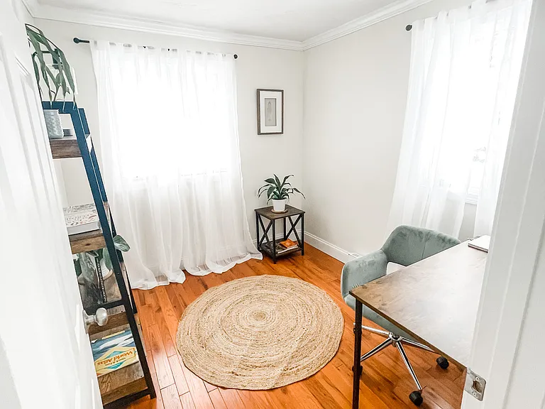 85 Anglers Rd — Photo 8
