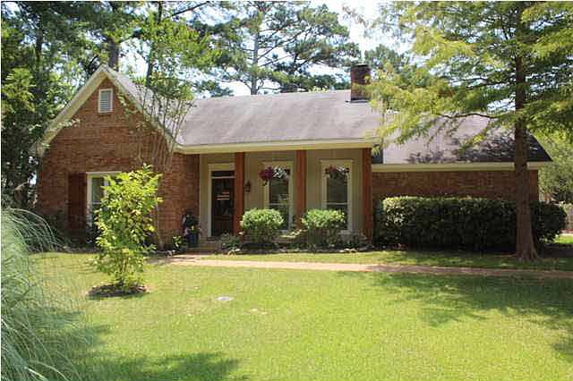 1st image of 537 Dogwood Holw
