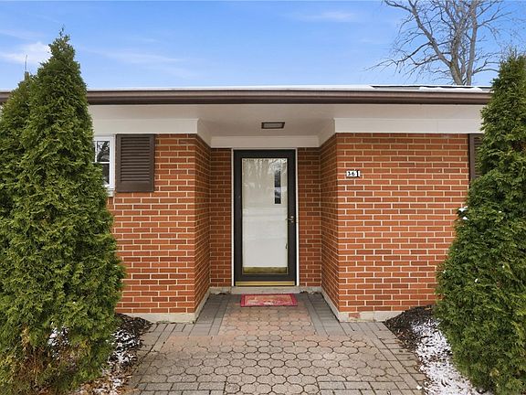 5th image of 361 Cardigan Rd