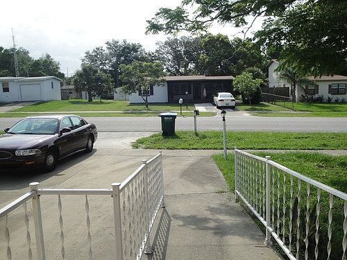 2nd image of 1396 W Wellington Dr